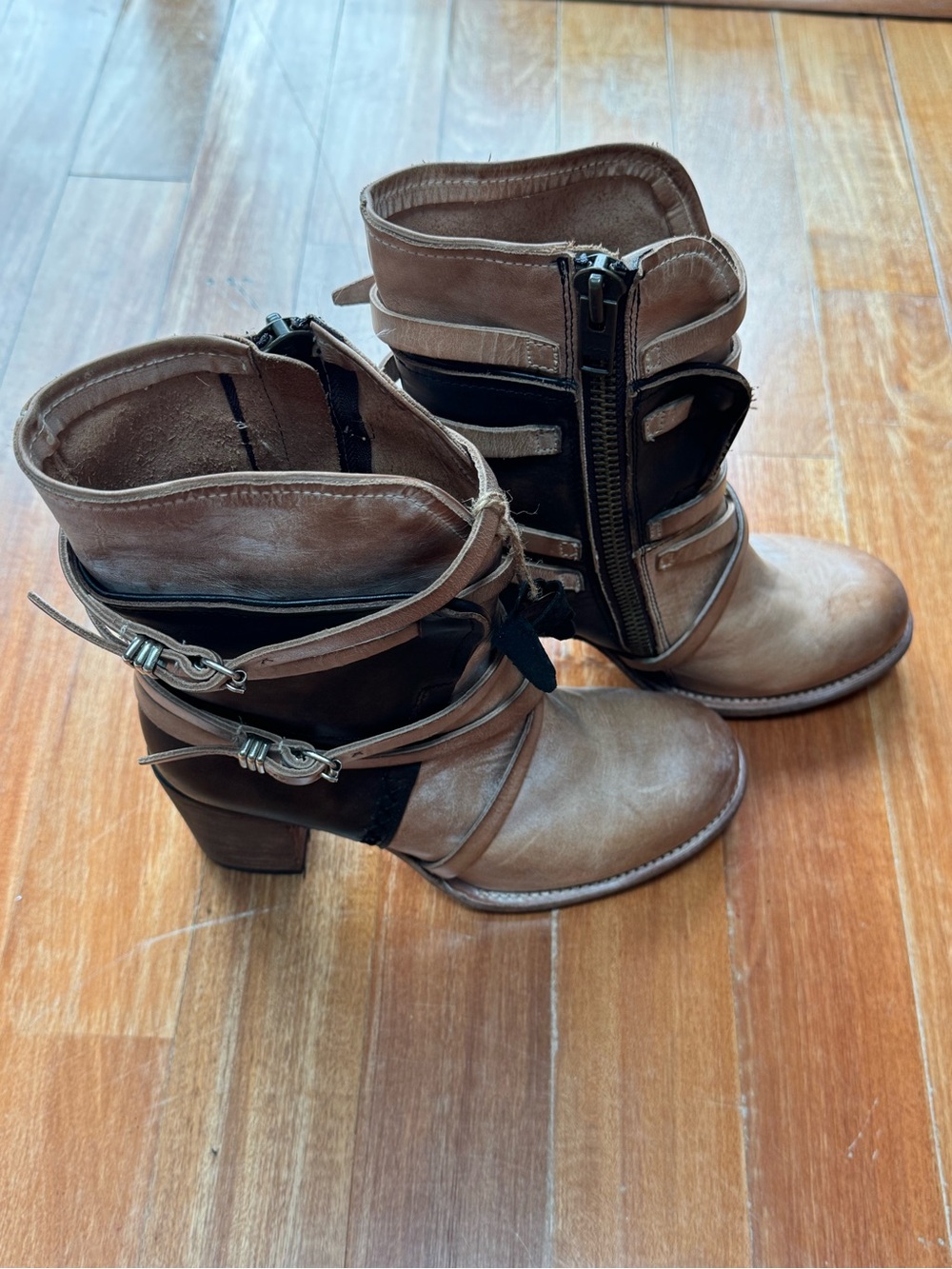 freebird Two-Tone Taupe and Black Leather Heeled Ankle Boots - Picture 3 of 6